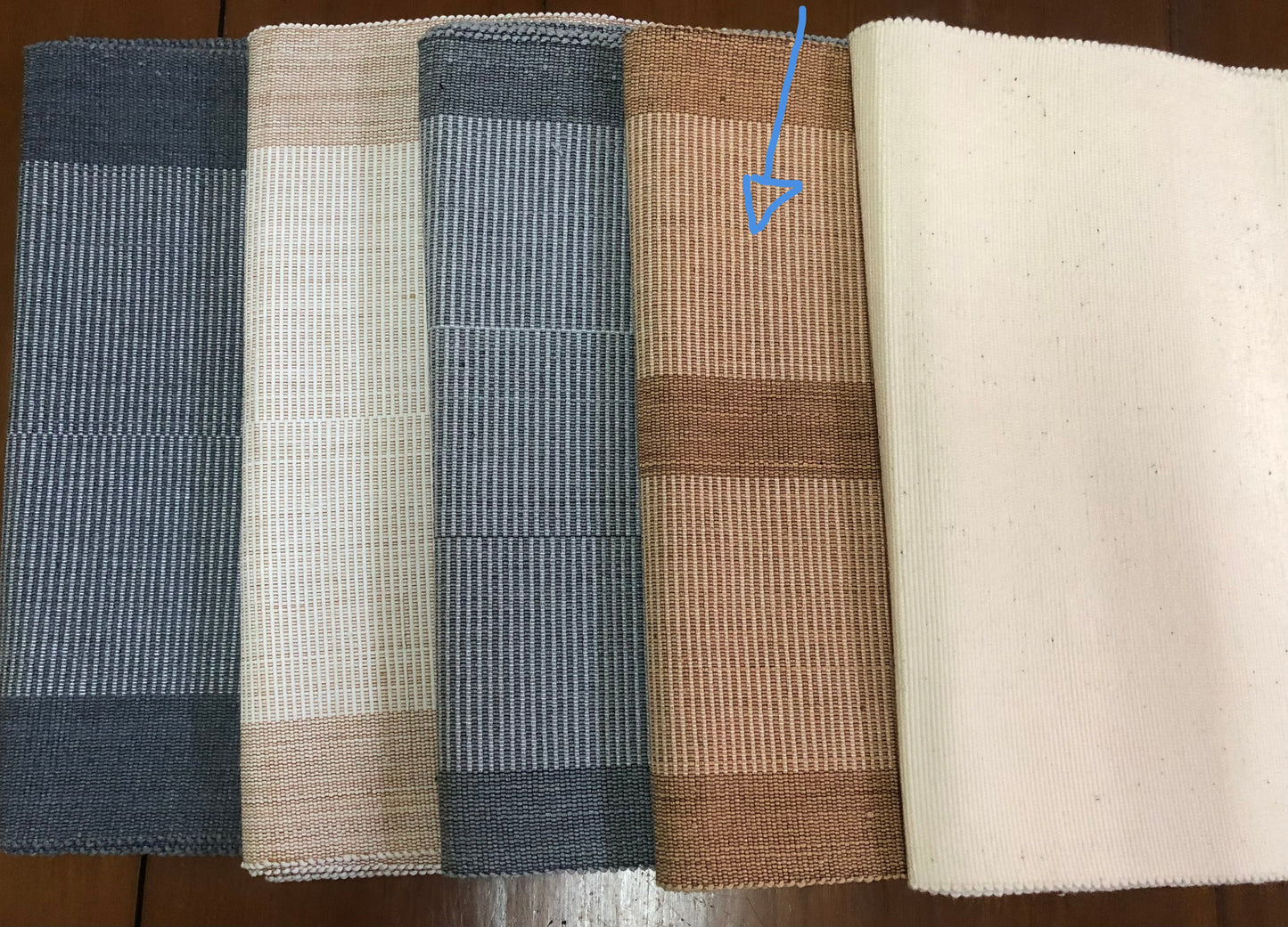 Lot de 3 sets de table tissés