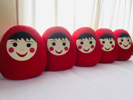 Coussin décoratif - poupée russe