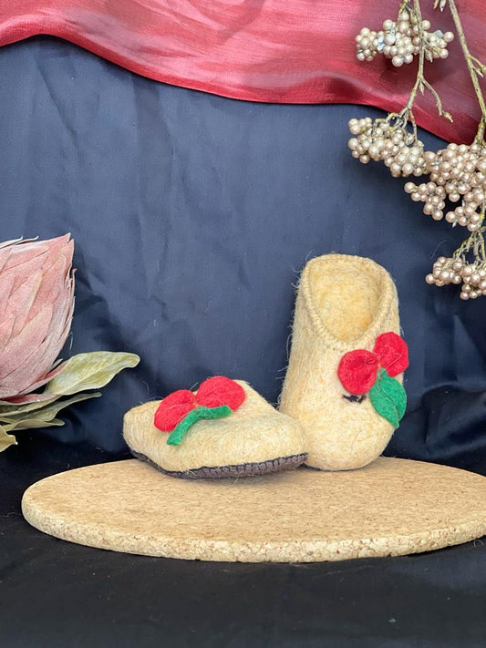 Chaussons mongols cerise